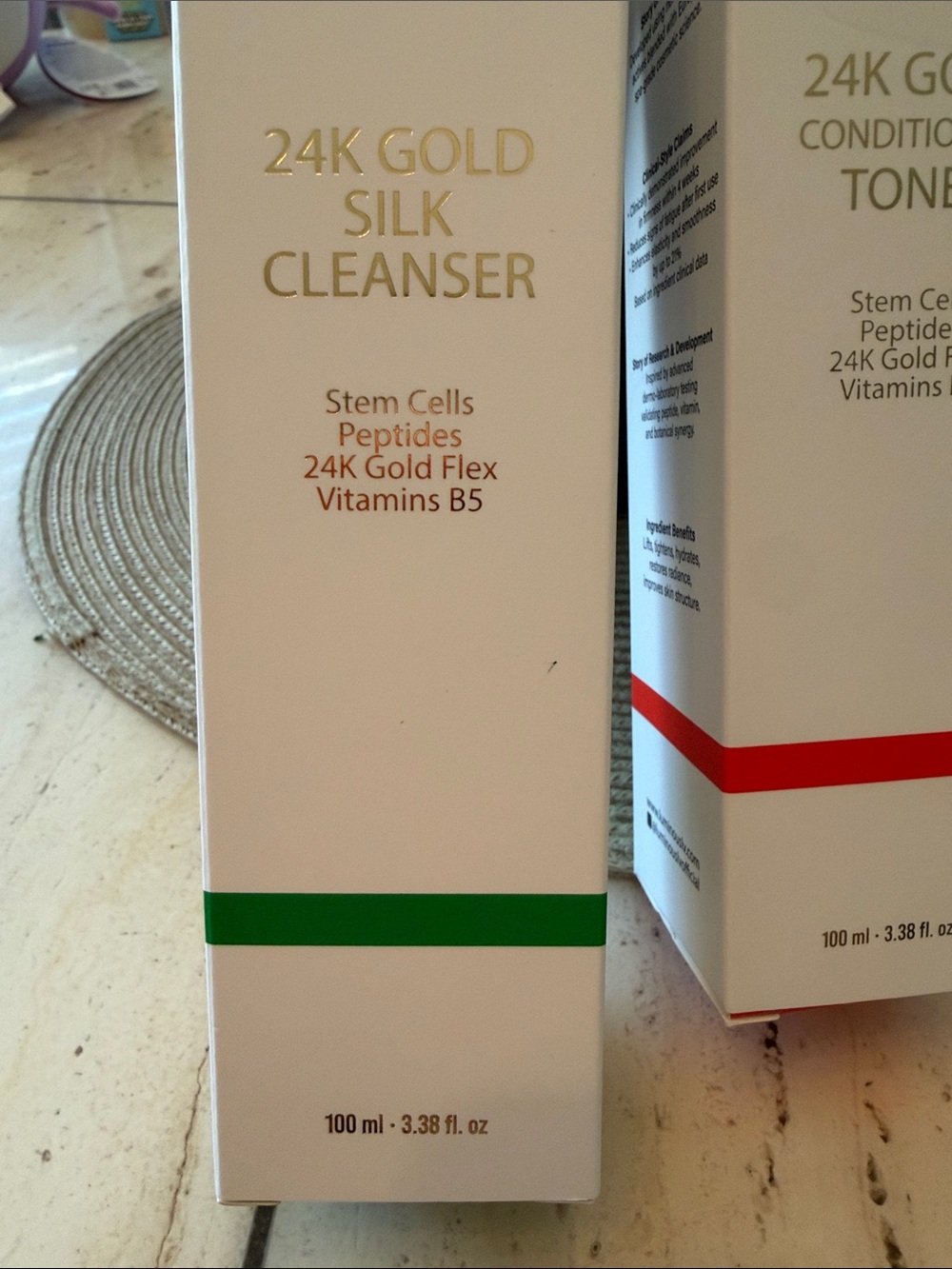 24K Gold Silk Cleanser & Conditioning Toner - Luminous Lv Set - Picture 4 of 10